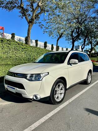MITSUBISHI OUTLANDER 2.0 16V GASOLINA 4P AUTOMÁTICO